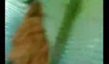 Це порно українське реальне відео великий контейнер, щоб створити сцену