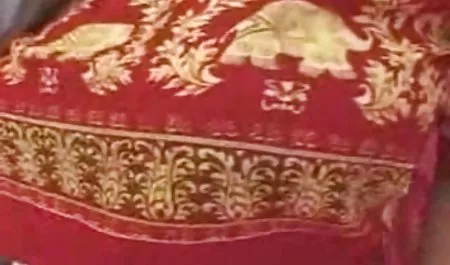 Бабуся масажистка смокче і скаче сімейний український секс хуй